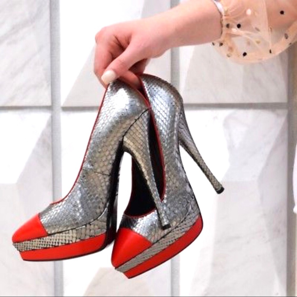 VERSACE Stilettos Silver Python Leather Pumps NEW